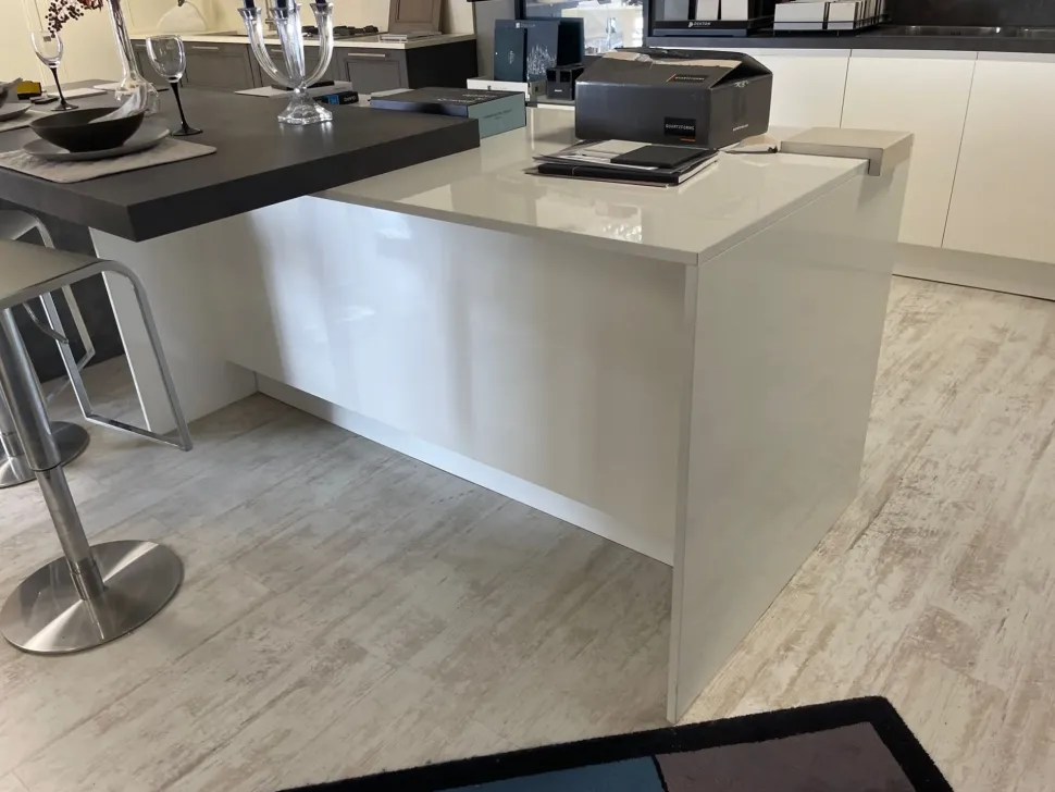 Cucina a PREZZI OUTLET in laccato lucido Arredo3 -59%