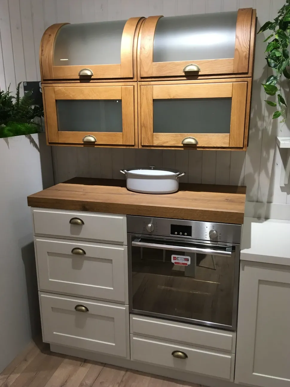 Cucina a prezzo ribassato ad angolo inglese Cucina scavolini favilla laccata opaco tortora Scavolini