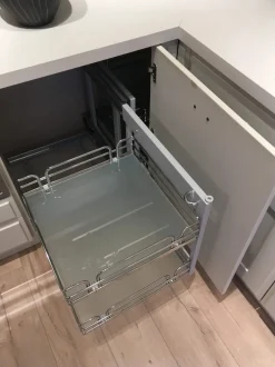 Cucina a prezzo ribassato ad angolo inglese Cucina scavolini favilla laccata opaco tortora Scavolini