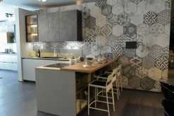 Cucina a prezzo ribassato con penisola design Miton  Miton
