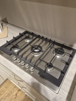Cucina a prezzo ribassato ad angolo classica Agnese Lube cucine