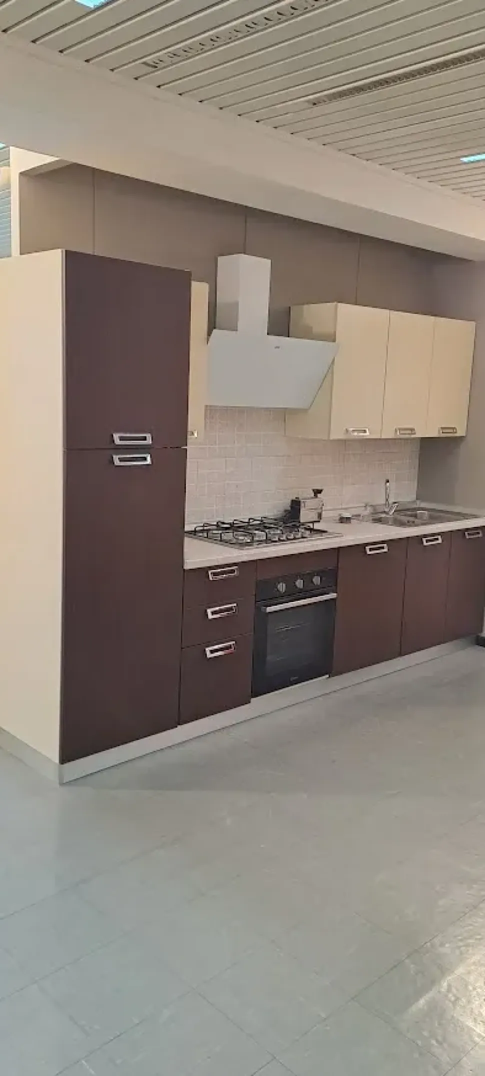 Cucina a prezzo ribassato lineare design Olimpia Artigianale