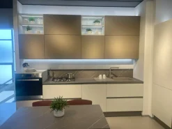 Cucina a prezzo ribassato lineare moderna Starttime presa Veneta cucine