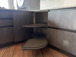 Cucina a prezzo scontato con penisola moderna Loft-wall Arrex