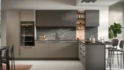 Cucina a prezzo scontato con penisola moderna Domino composizione 10 Prima cucine