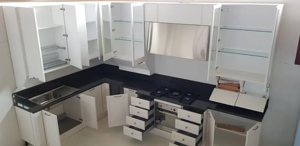 Cucina ad angolo Avenue Aster cucine con uno sconto vantaggioso