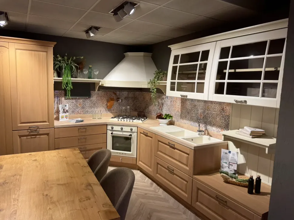 Cucina ad angolo classica rovere chiaro Stosa Bolgheri a soli 9400 Euro