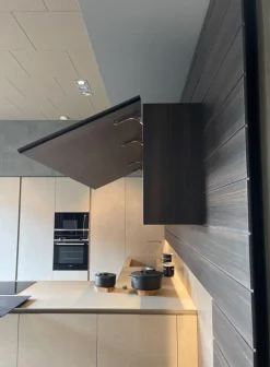 Cucina ad angolo design grigia Modulnova Mh6 a soli 22600 Euro