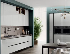 Cucina ad angolo in laccato lucido a prezzo scontato