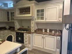 Cucina ad angolo in laccata a prezzo ribassato 50%