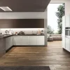 Cucina ad angolo in laccata opaco bianca Frame a prezzo scontato