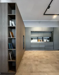 Cucina ad angolo in laminato opaco a prezzo scontato 40%