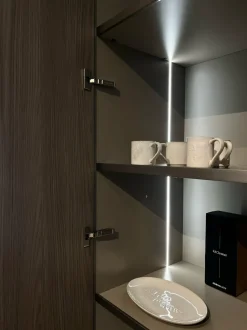 Cucina ad angolo in laminato opaco a prezzo scontato 40%