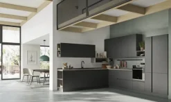 Cucina ad angolo in laminato opaco a prezzo ribassato 35%