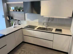 Cucina ad angolo in laminato materico altri colori Liberamente a prezzo ribassato