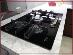 Cucina ad angolo in legno altri colori Kalì quadra a prezzo ribassato