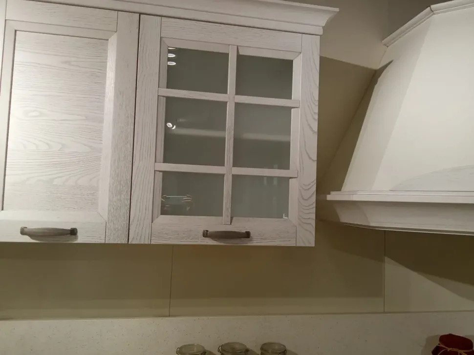 Cucina ad angolo in legno a prezzo scontato 36%