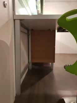 Cucina ad angolo moderna Planet Varenna a prezzo ribassato