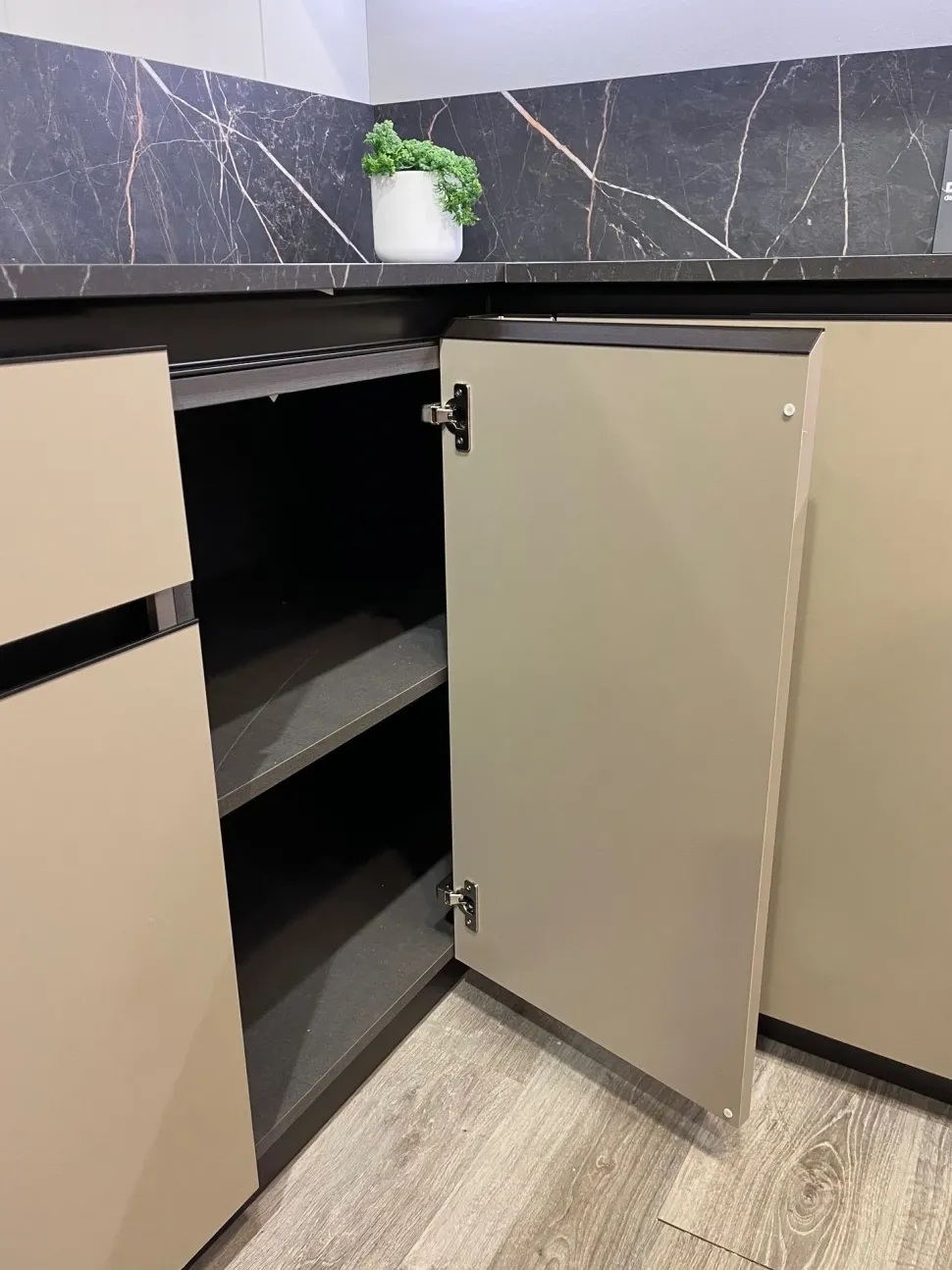 CUCINA ad angolo Scavolini Delinea SCONTATA 18%