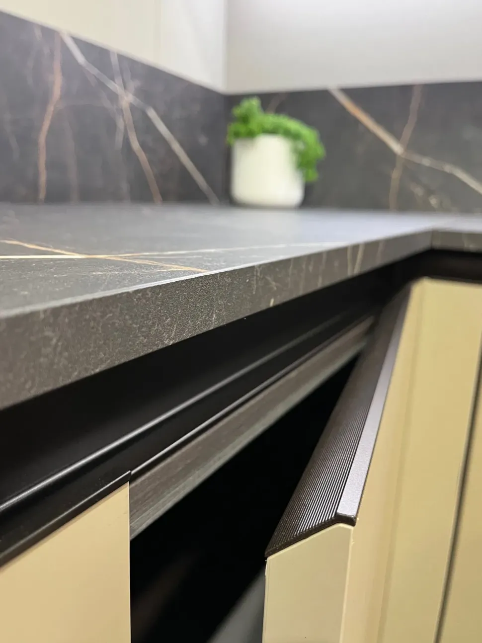 CUCINA ad angolo Scavolini Delinea SCONTATA 18%