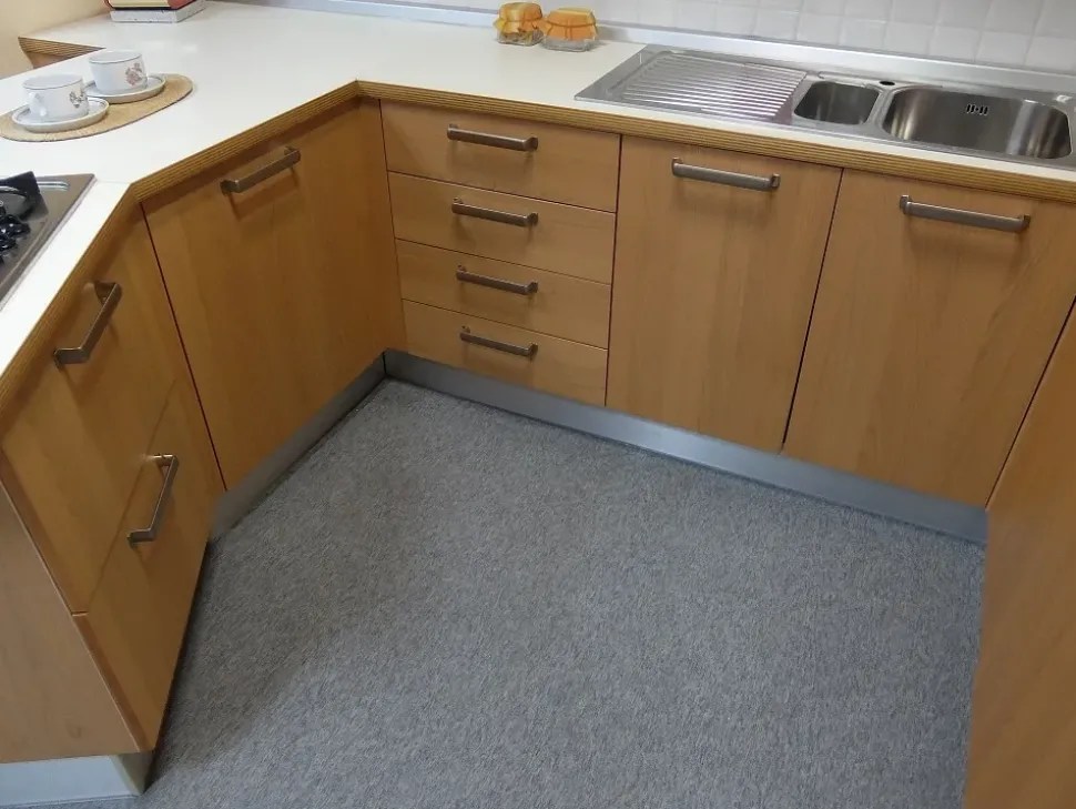 Cucina ad angolo Sirio Antares con un ribasso del 50%