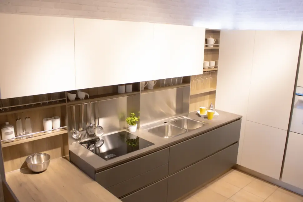 CUCINA ad angolo Veneta cucine Oyster SCONTATA 55%