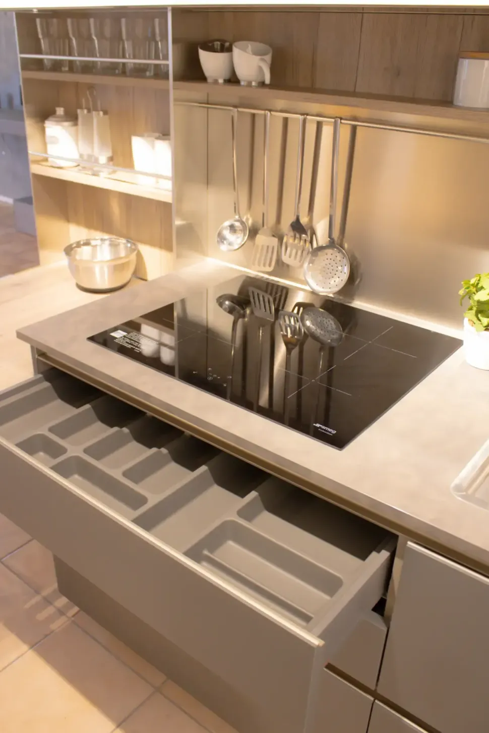 CUCINA ad angolo Veneta cucine Oyster SCONTATA 55%