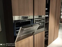Cucina ad isola in laminato opaco bianca Kalì z6 a prezzo ribassato