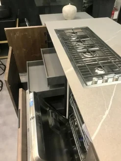 Cucina ad isola in legno a prezzo ribassato 52%