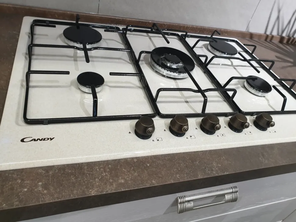 Cucina Aisha ad angolo Mobilturi con un ribasso imperdibile