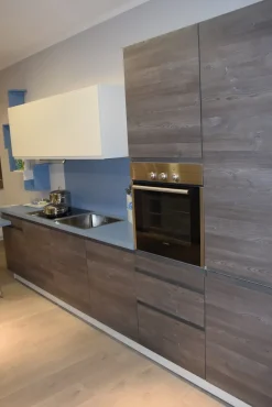 Cucina altri colori design lineare Smile Dibiesse in Offerta Outlet