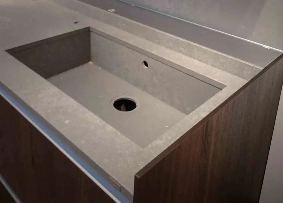 Cucina altri colori design lineare Ernestomeda Icon  a soli 15900€