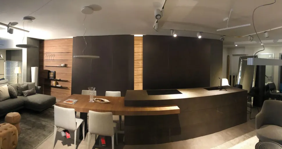 Cucina altri colori design con isola Modulnova Skill gres