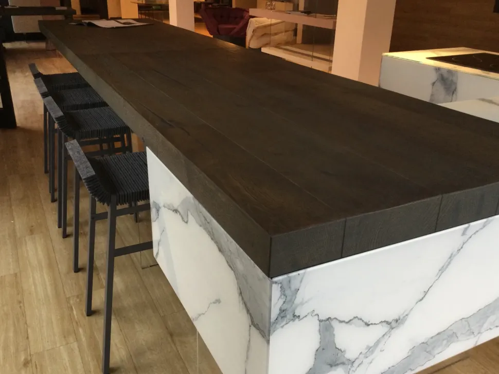 Cucina altri colori design con penisola Lago Kitchen  a soli 10580€