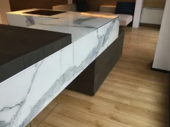 Cucina altri colori design con penisola Lago Kitchen  a soli 10580€