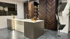 Cucina altri colori design con isola Binova Mantis a soli 26000 Euro