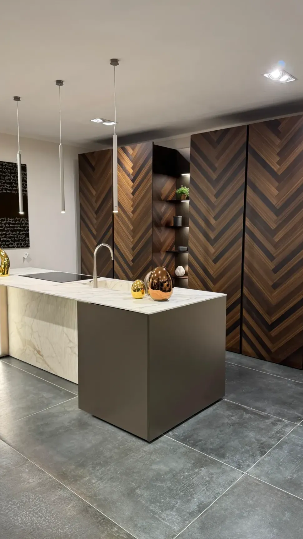 Cucina altri colori design con isola Binova Mantis a soli 26000 Euro