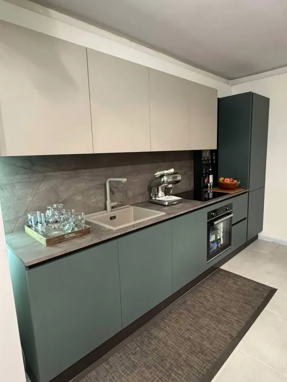 Cucina altri colori moderna lineare Azimut Essebi