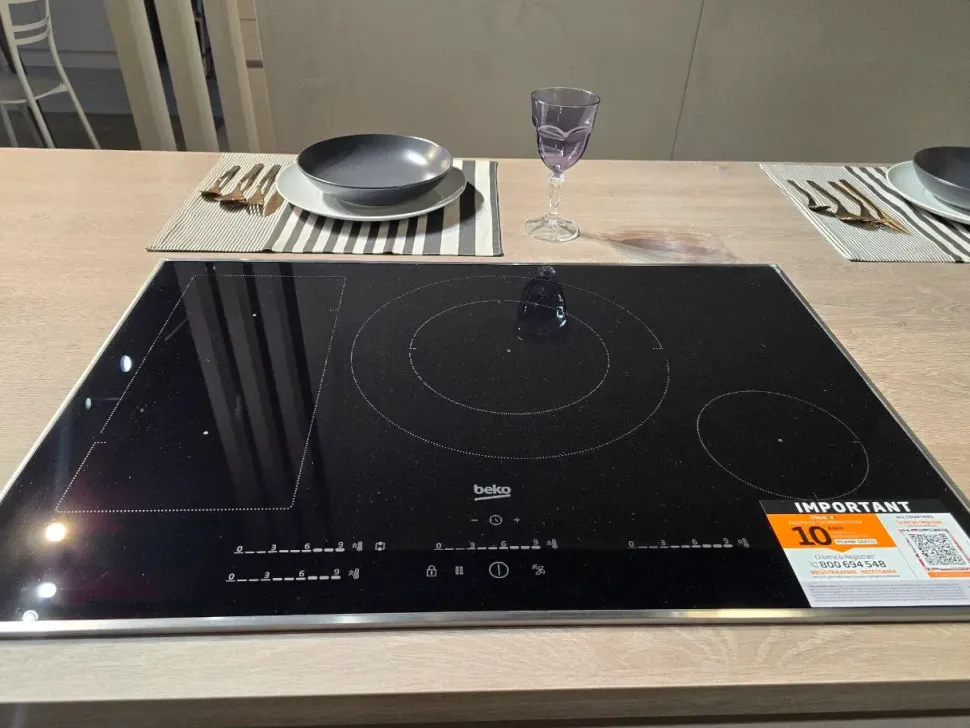 Cucina altri colori moderna con penisola Tedesca riva Artigianale a soli 5775 Euro