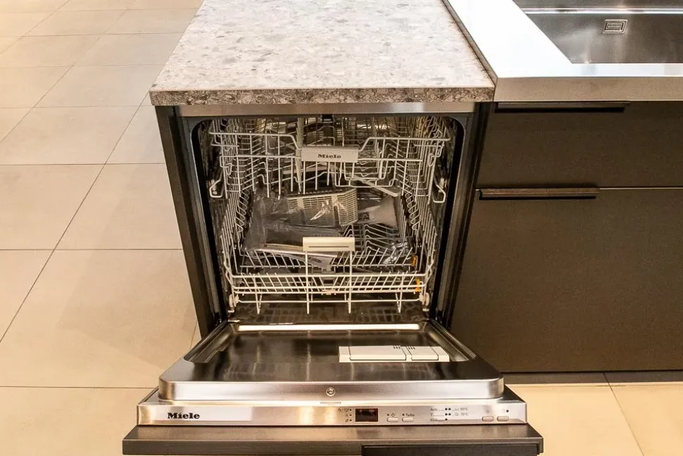 Cucina altri colori moderna ad isola Mia by carlo cracco Scavolini scontata