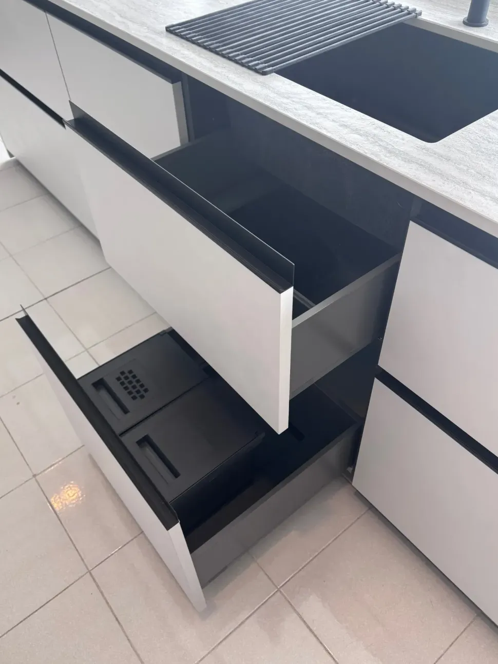 Cucina altri colori moderna con isola Time Gentili group a soli 15990 Euro