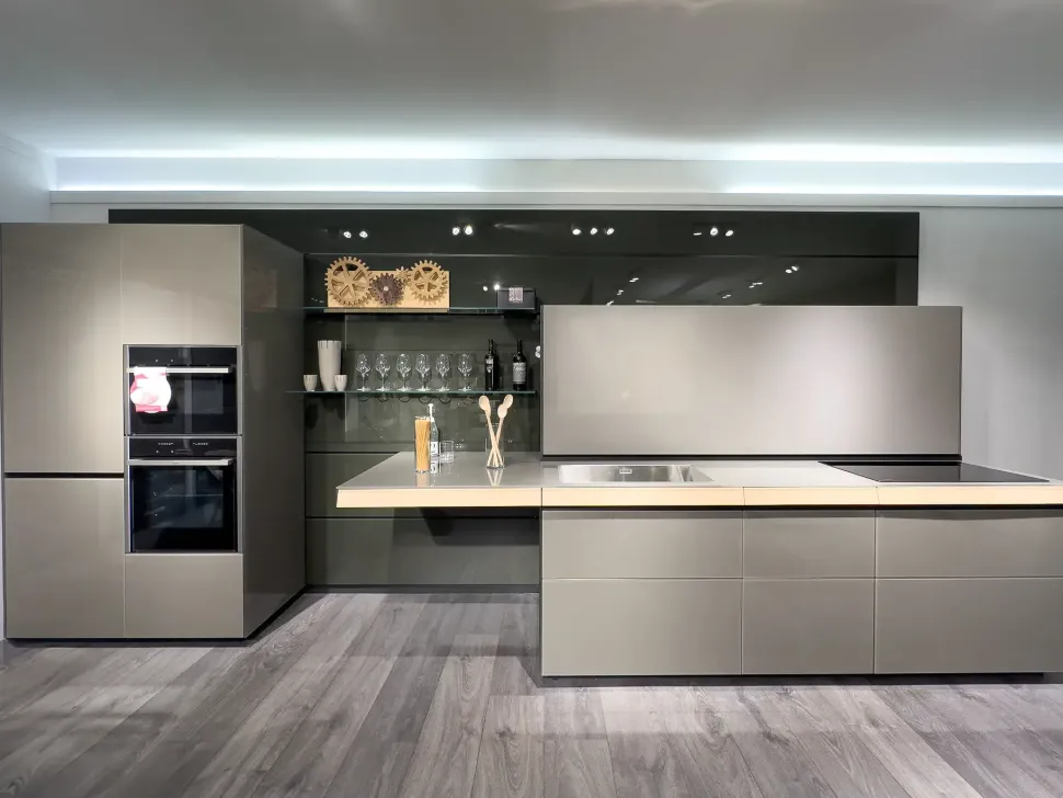 Cucina altri colori moderna lineare Genius loci con air logica Valcucine scontata