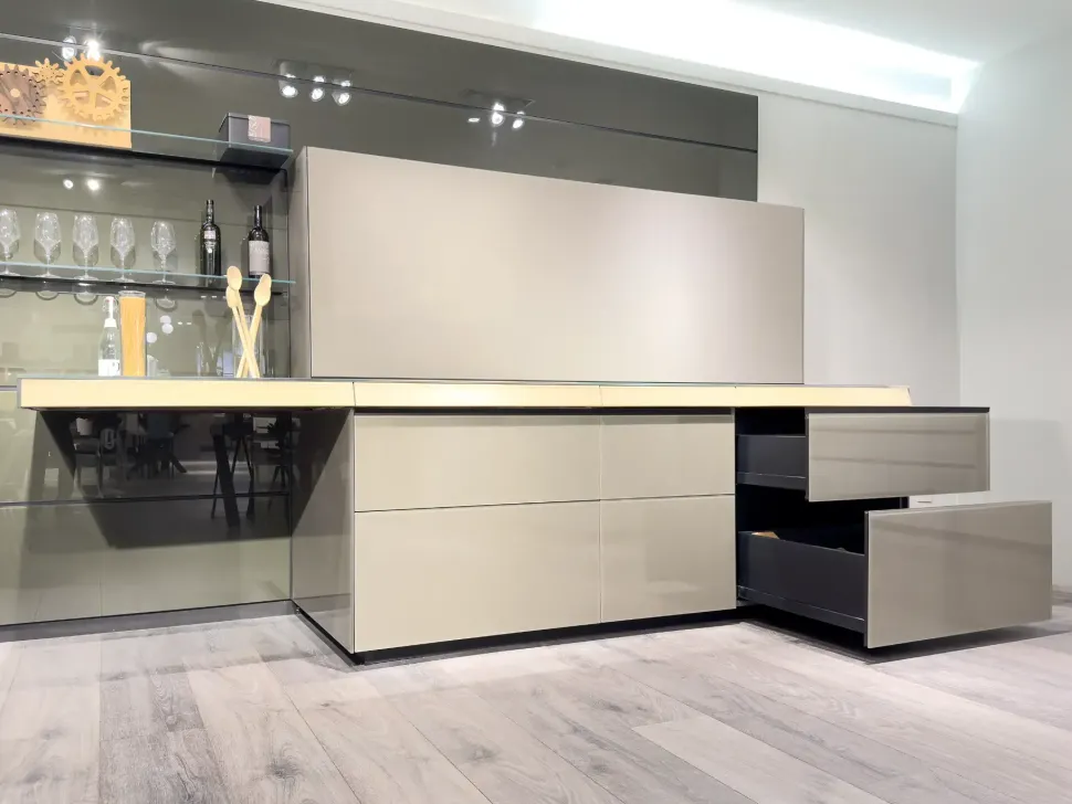Cucina altri colori moderna lineare Genius loci con air logica Valcucine scontata