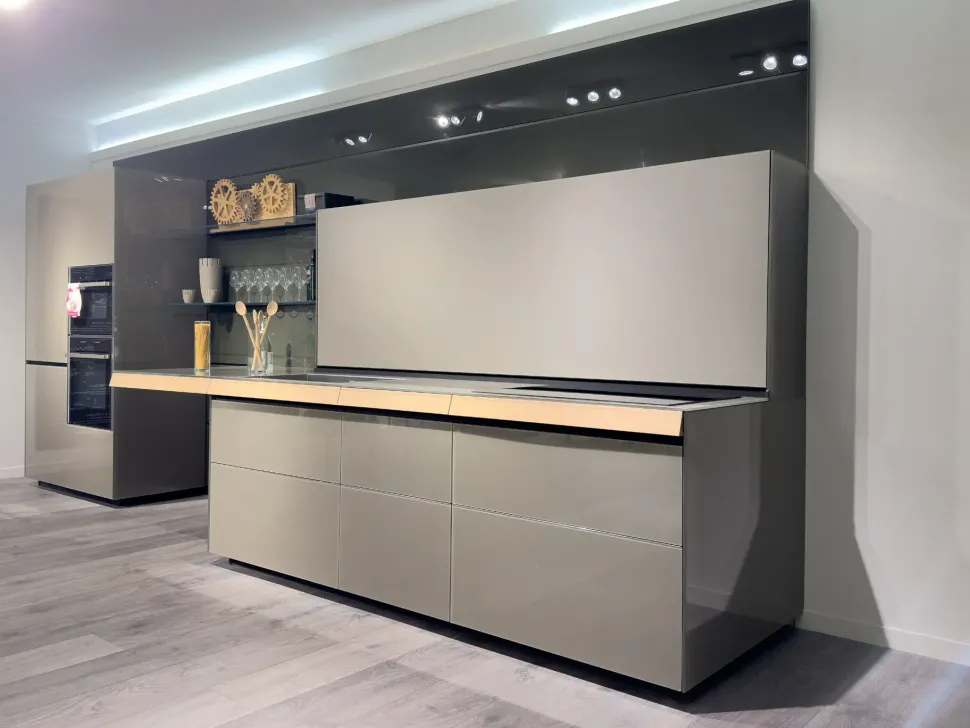 Cucina altri colori moderna lineare Genius loci con air logica Valcucine scontata