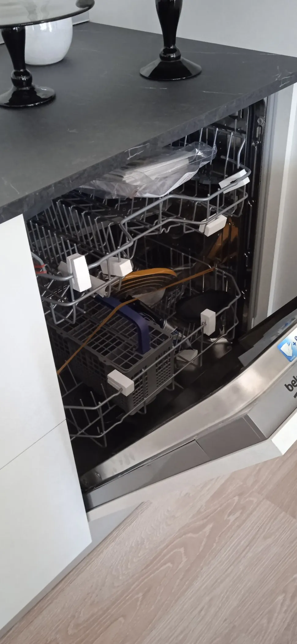 Cucina altri colori moderna ad angolo Quadra Artec