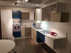 Cucina altri colori moderna ad angolo Space Gd arredamenti in Offerta Outlet