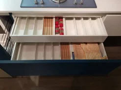 Cucina altri colori moderna ad angolo Space Gd arredamenti in Offerta Outlet