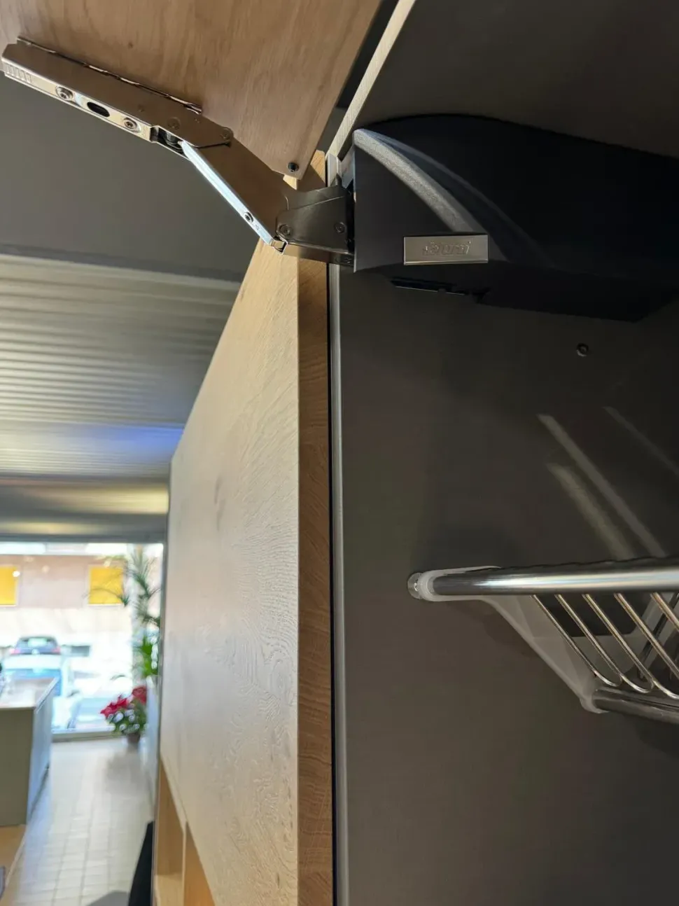 Cucina altri colori moderna con penisola Atra cucine modello lab Atra in offerta