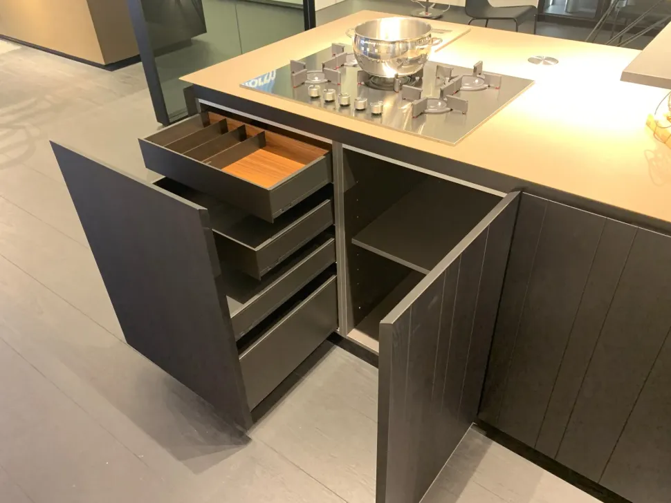 Cucina altri colori moderna Artex Poliform in offerta