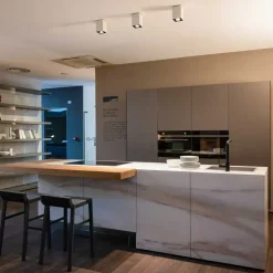 Cucina altri colori moderna con isola 36e8 Lago